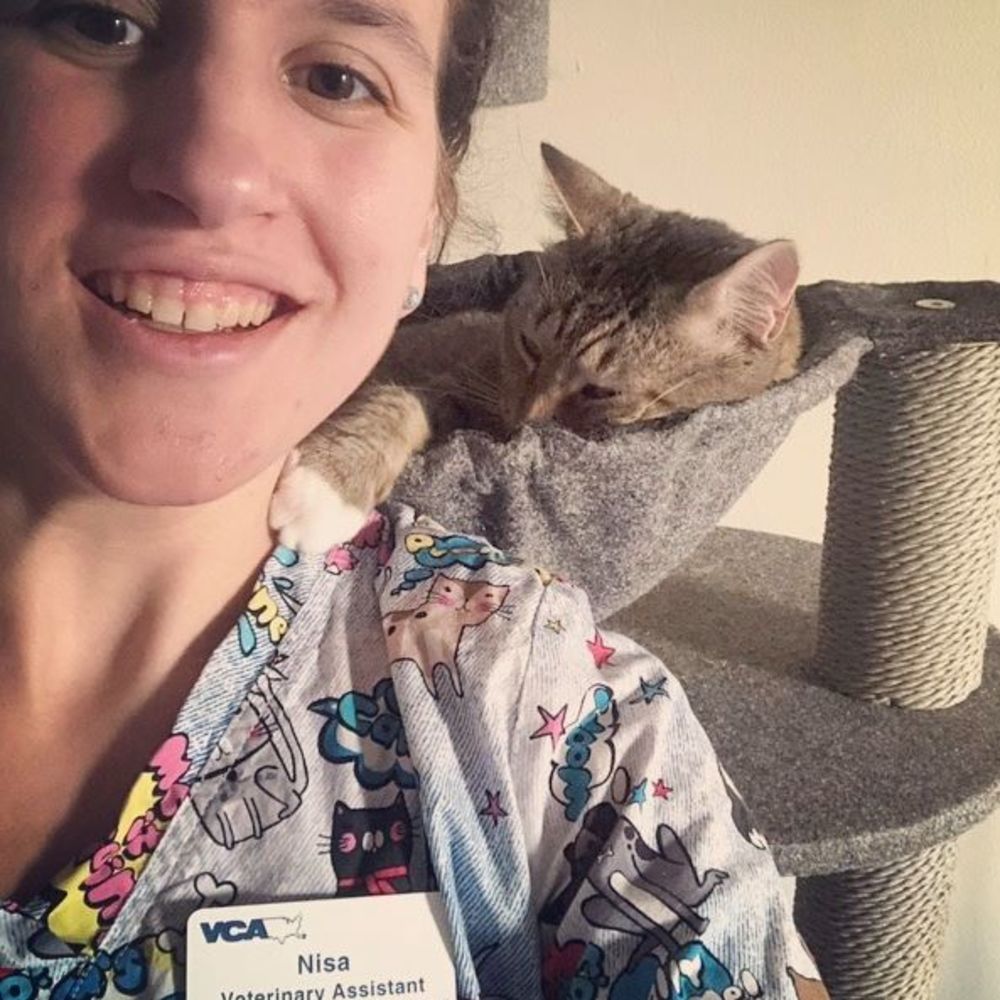 Meet your Posher, Nisa